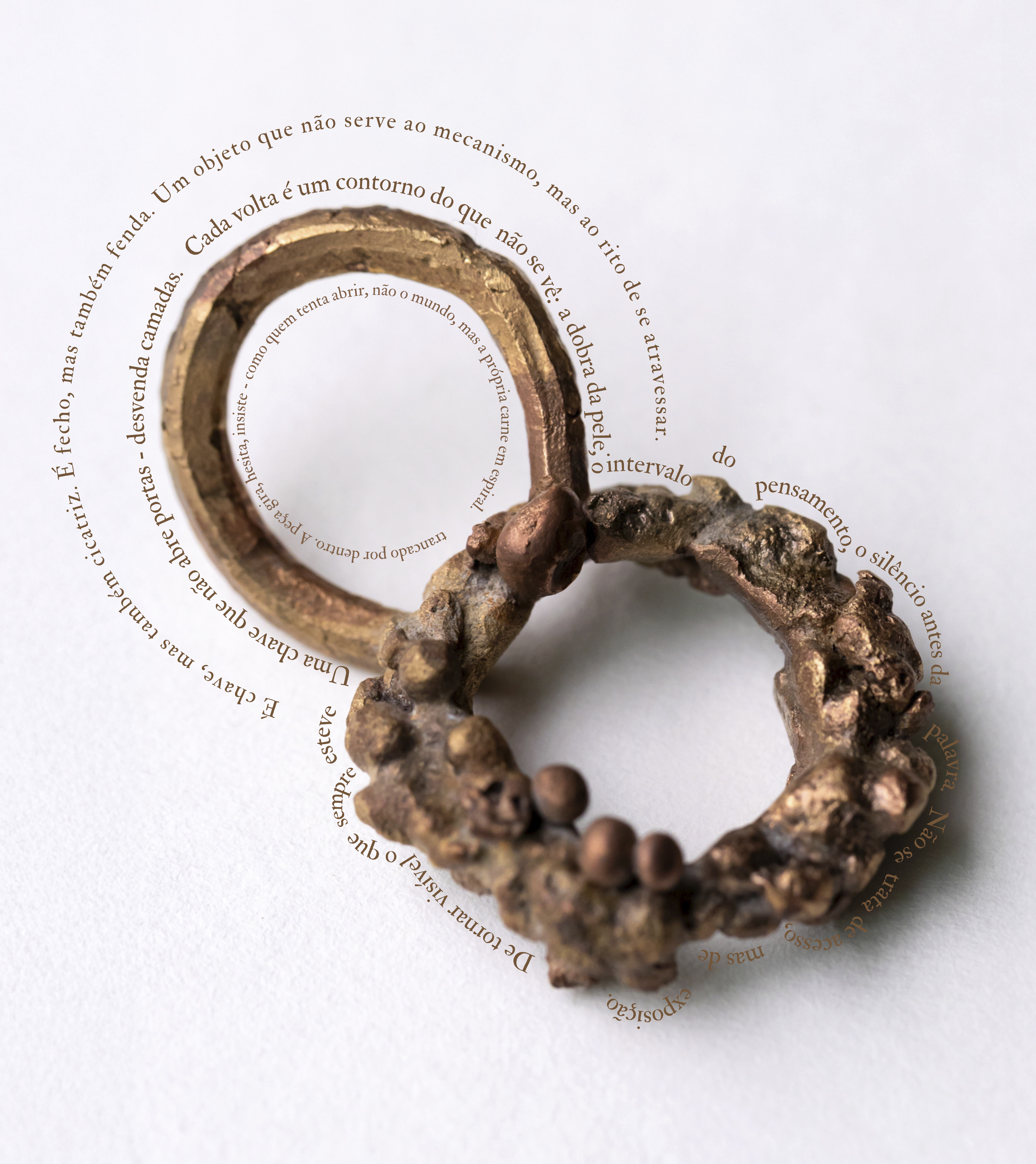 Site de Lançamento de Beleza Fotográfico Creme e Marrom